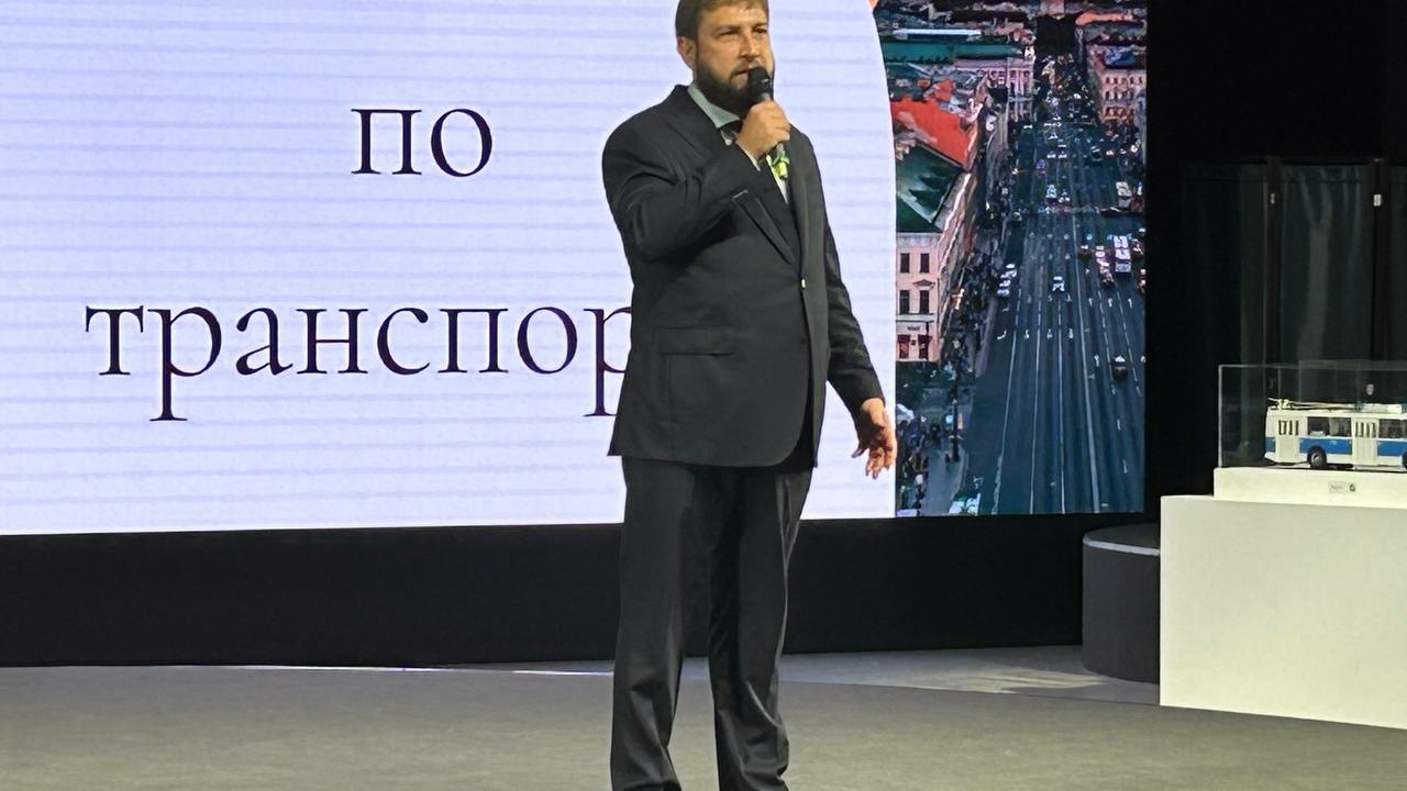 Глава Комитета по транспорту Ваньчков поздравил транспортников с годовщиной прорыва блокады Ленинграда