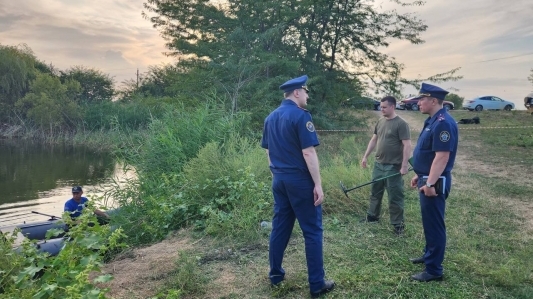 Полиция Кубани пообещала вознаграждение в полмиллиона за подробности об убийстве 12-летней девочки