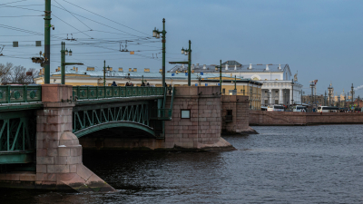 Когда начнут разводить мосты в Петербурге? Официальный график