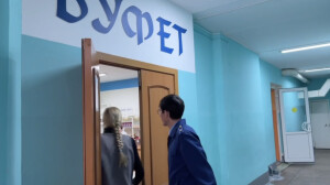 Булочка раздора: буфетчица подралась со школьницей в Башкирии