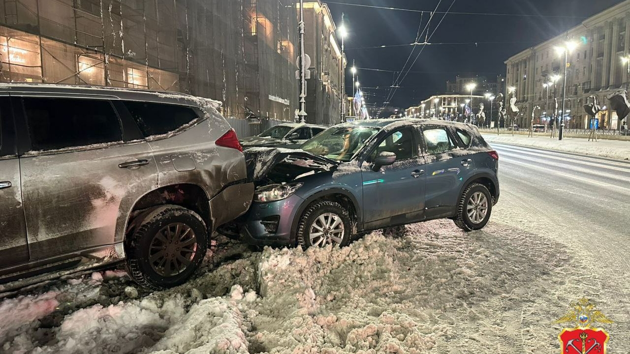 В одиночном ДТП на Московском проспекте погиб 42-летний водитель Mazda CX-5