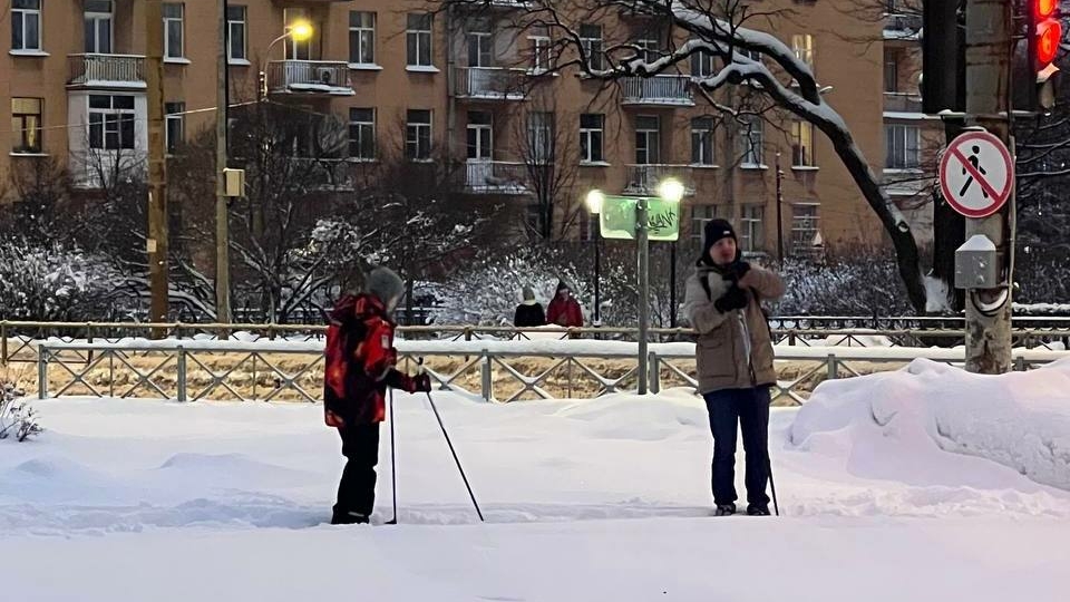 Петербуржцам рассказали, как распознать и устранить обморожение