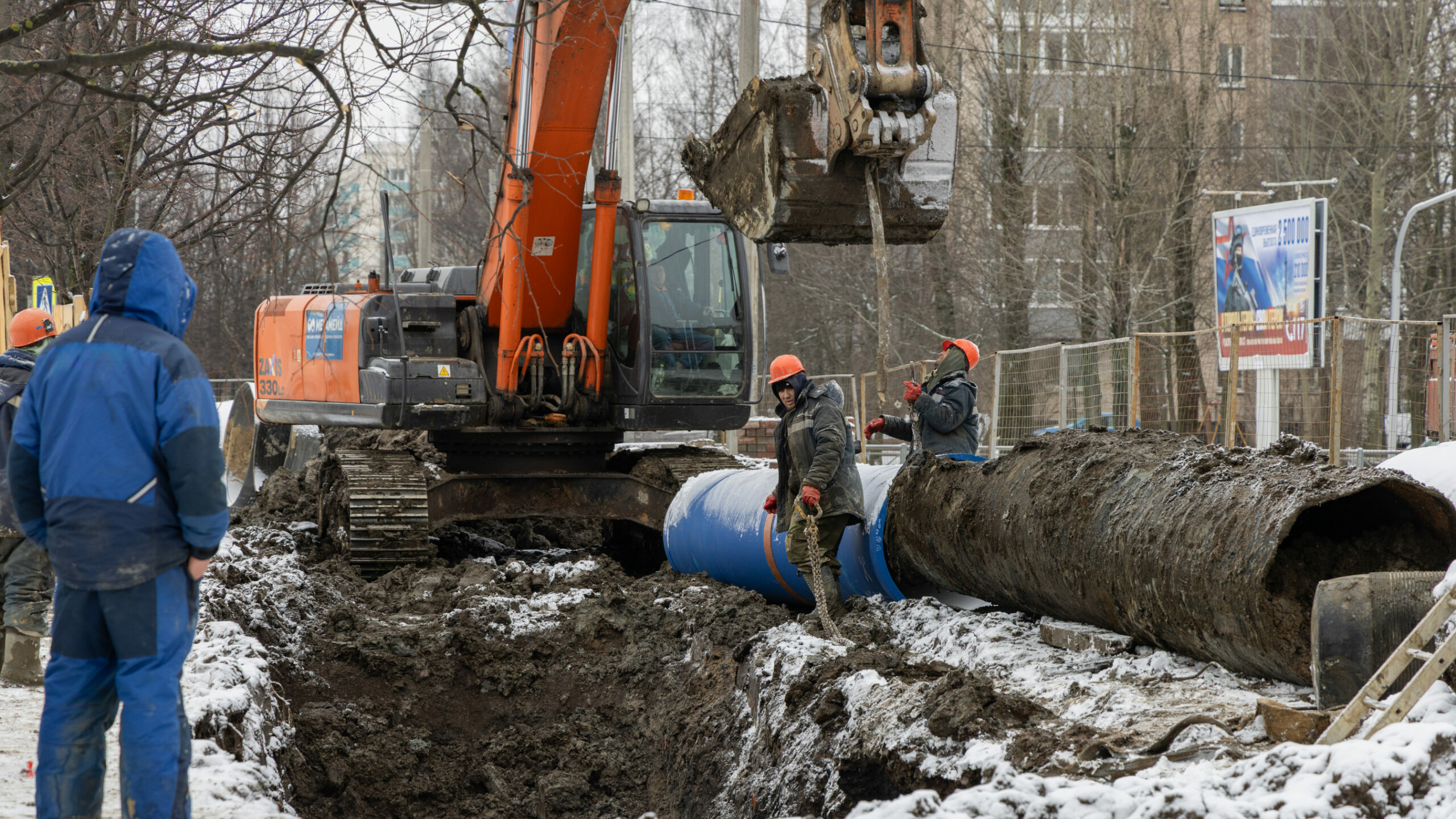 Реконструкция водовода на Пискаревском подходит к финалу? Осталось 300 метров