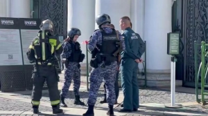 Вход в Главный музейный комплекс Эрмитажа закрыли из-за анонимного сообщения