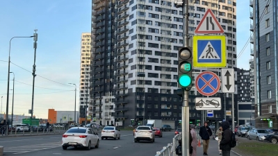 Развитие дорожной сети в Петербурге превратилось в выгодный бизнес для эвакуаторщиков