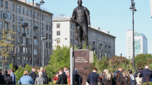 У РНБ на Московском проспекте открыли памятник Михаилу Сперанскому