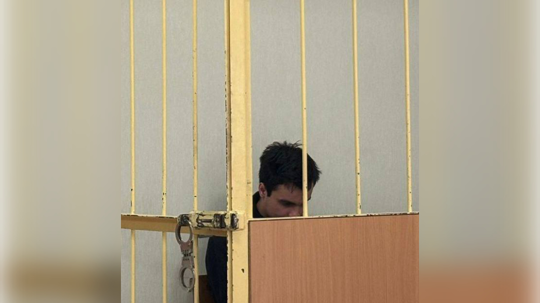 Выстрелившего в голову экс-хоккеиста СКА на Торжковской отправили под домашний арест