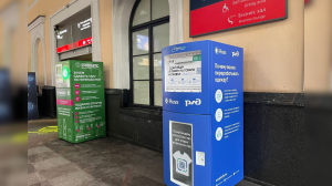 Петербуржцы сдали на вокзалы города 1,6 тонн старой одежды
