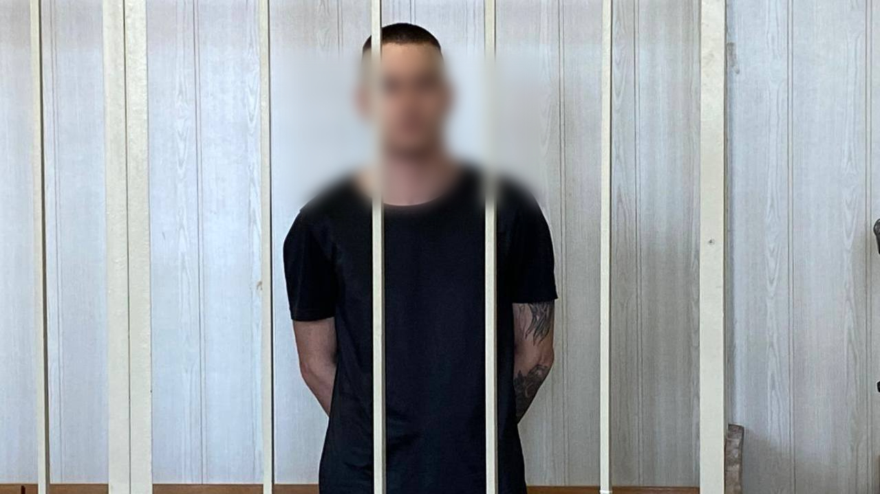 В Петербурге убийца женщины в хостеле на Коломенской получил 13 лет строгача: подруга получила 11 ножевых