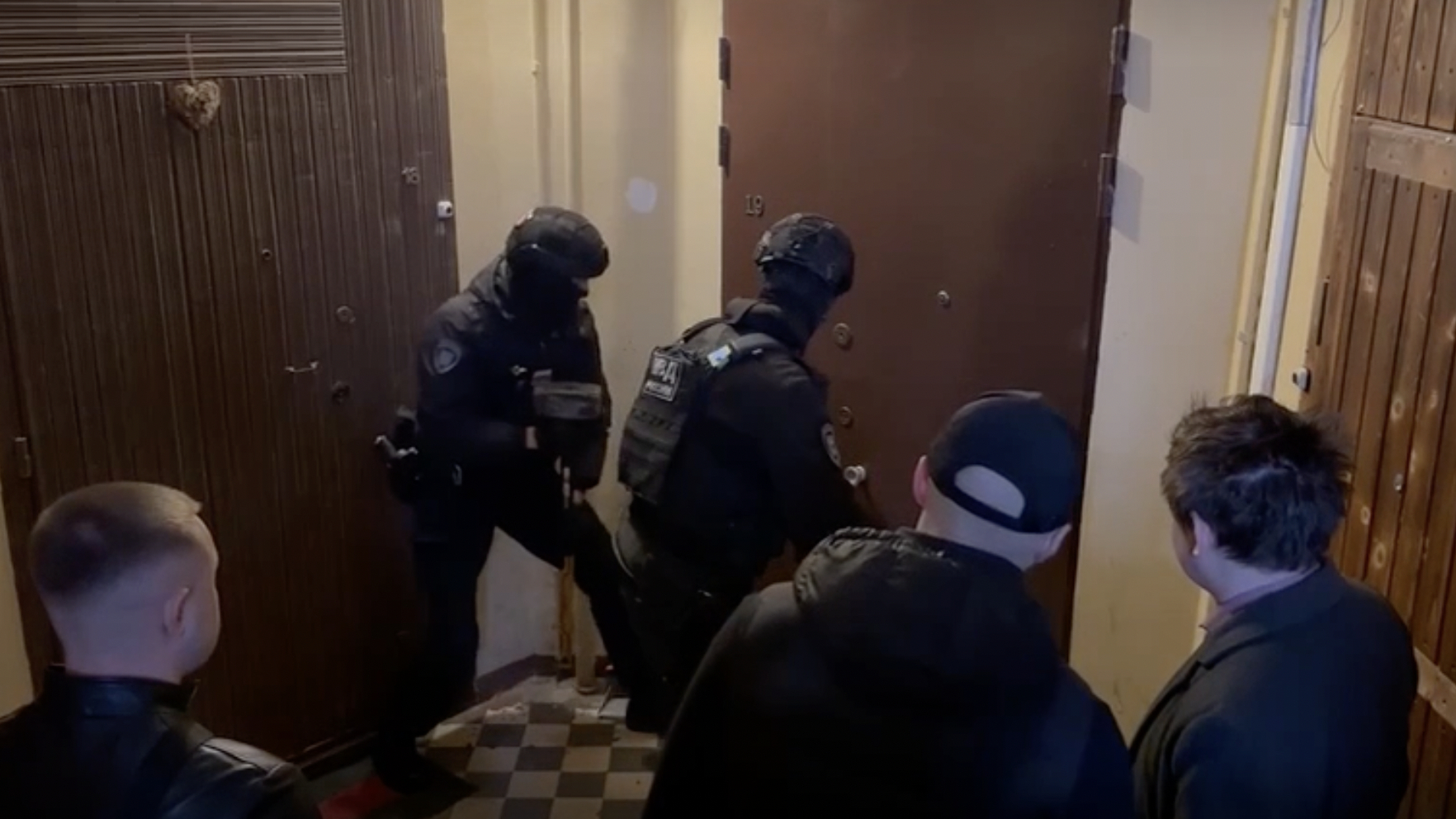 Сотрудники УСБ задержали начальника Василеостровской полиции за взятку в 1 млн рублей