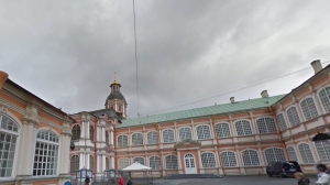 К 225-летию со дня смерти Суворова поставили новый бюст на месте его захоронения в Александро-Невской лавре