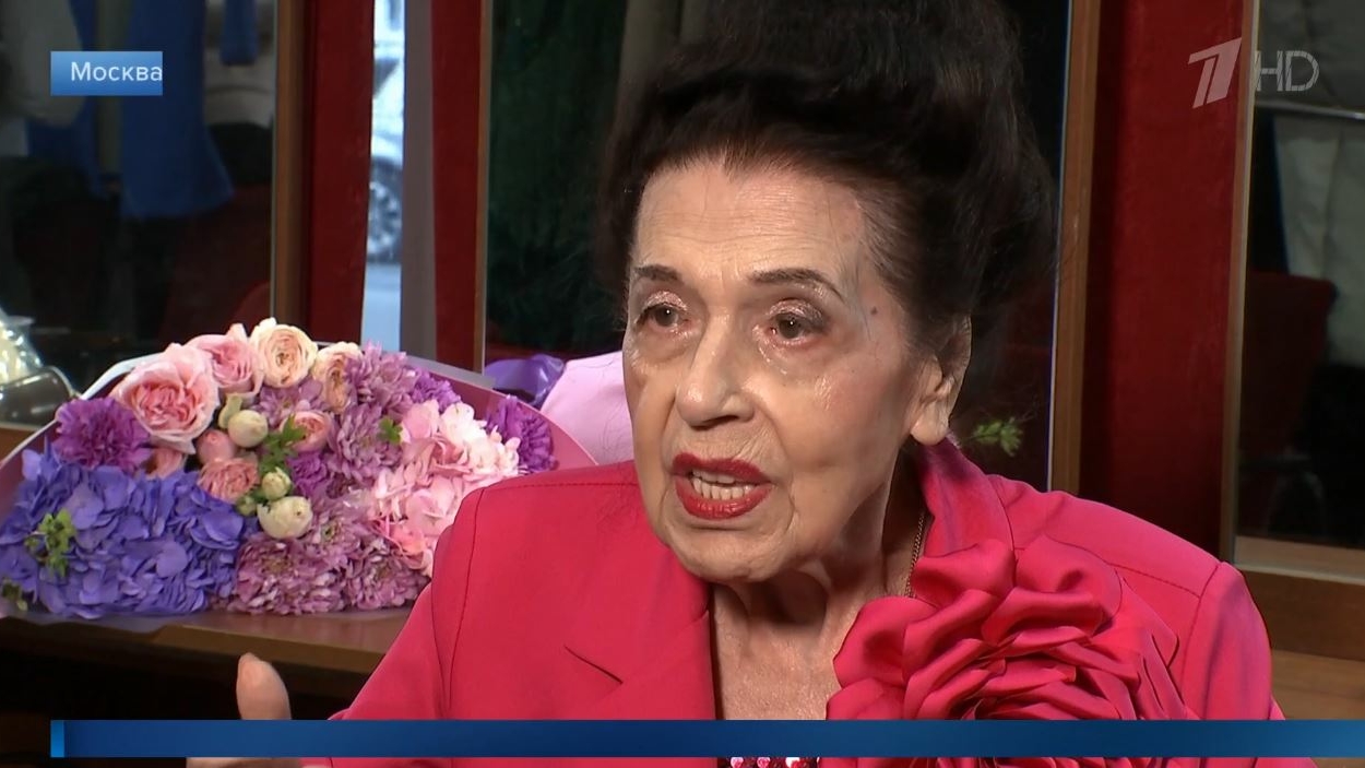 На 103-м году жизни скончалась российская актриса Ирина Кострова