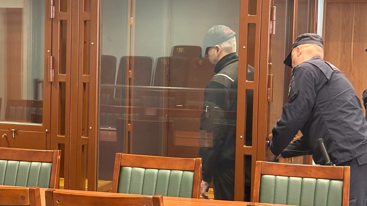 Жителя Суздальского шоссе посадили на 18 лет за убийство жены на глазах у дочери-подростка