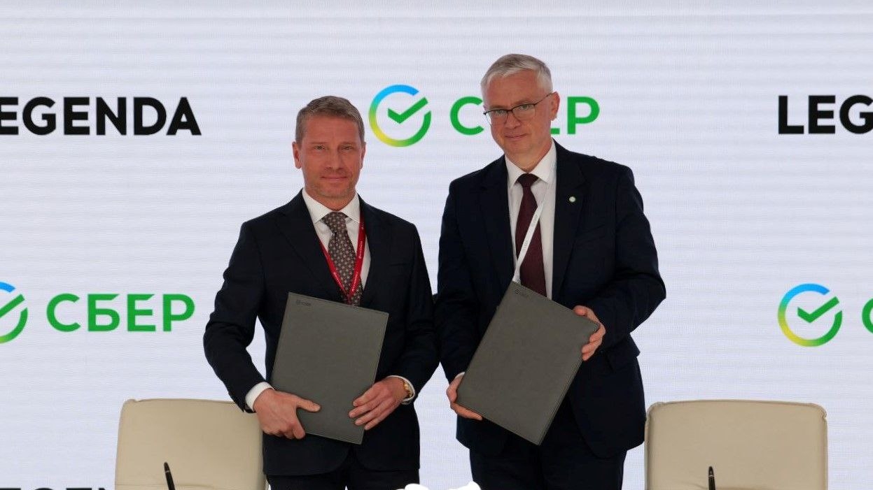 LEGENDA и Сбер стали партнерами на ПМЭФ-2025
