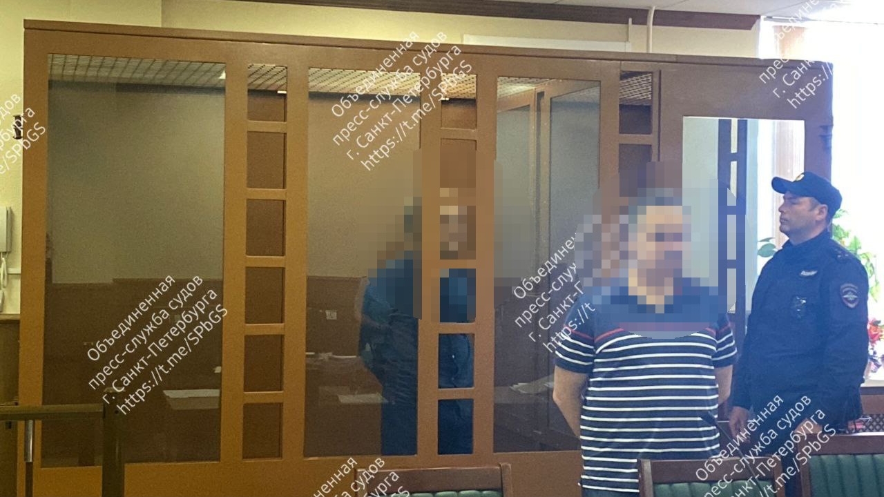 «Сколько бессонных ночей я провел в «Крестах», думая о тебе»: убившего собак бывшей жителя Колпино посадили на 3 года