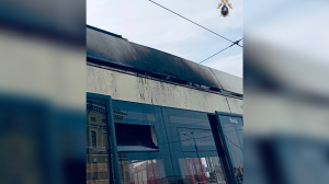 СК организовал проверку после пожара на крыше ретро-трамвая «Достоевский»