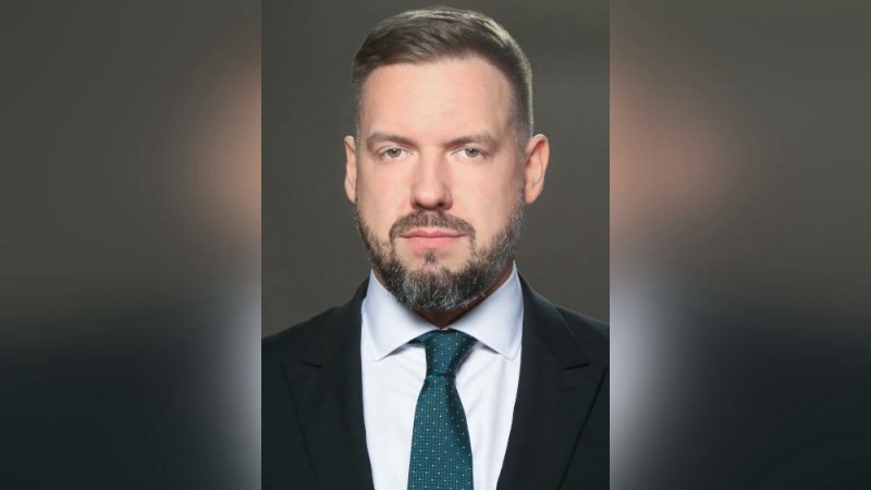 Петербургский вице-губернатор «переобулся» в Сети