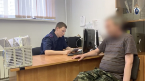 Пытавшегося сжечь жену в квартире Красном Селе петербуржца арестовали на два месяца
