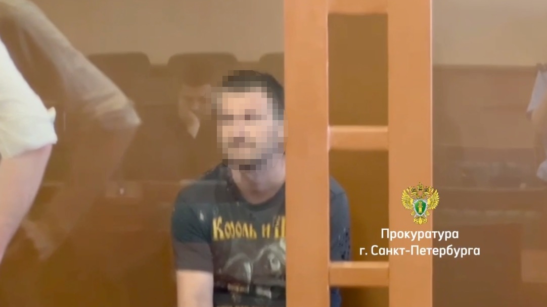 Вонзил лучные стрелы: маляра отправили в СИЗО за покушение на убийство сотрудниц КПП завода «Реконд»