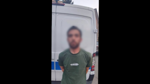 Иностранец повелся на мусорное предложение от двоих мигрантов в Петербурге и остался без денег и телефона