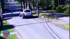Малыш выбежал из калитки и отправился в больницу: как петербуржец сбил ребенка?