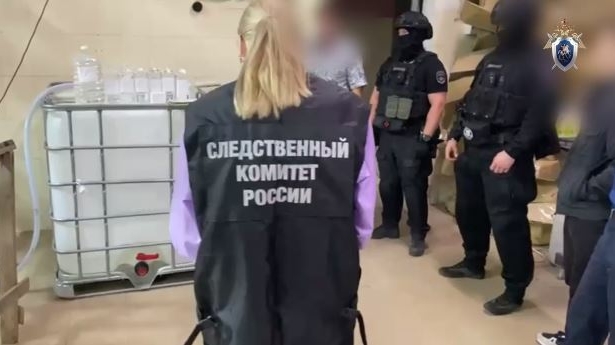 Накопил многомиллионный долг, торговал спиртом: в Петербурге завели дело на уклонявшегося от налогов коммерсанта