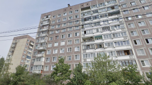 Мертвого пенсионера нашли в загоревшейся среди ночи квартире на Полевой