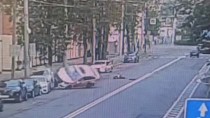 Полиция возбудила уголовное дело после смерти водителя Hyundai, сбитого Omoda на Петроградке