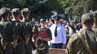 Что делать, если пришла повестка из военкомата? Призывной возраст, освобождение от армии осенью 2025