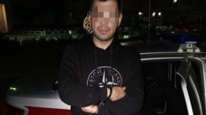 Пьяный агрессор сломал нос петербурженке во время ссоры в подъезде