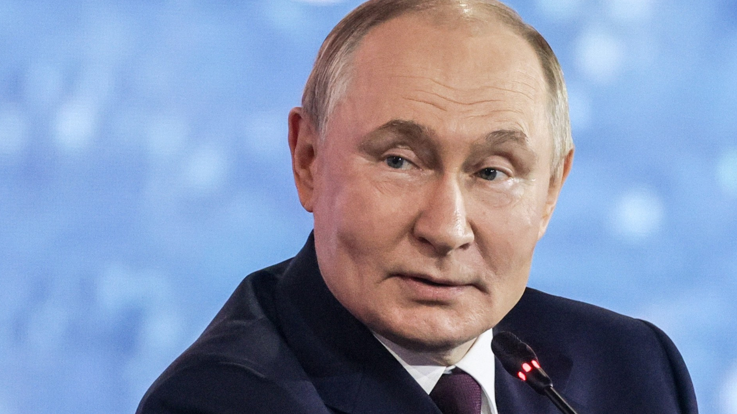 Путин разрешил гражданам четырех стран не подтверждать свои знания по русскому языку