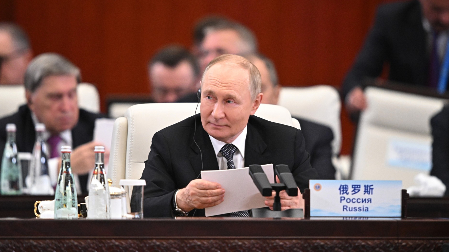 Путин улыбнулся Си — и тут Запад пришел в ярость: что случилось на саммите ШОС и почему весь мир это обсуждает?