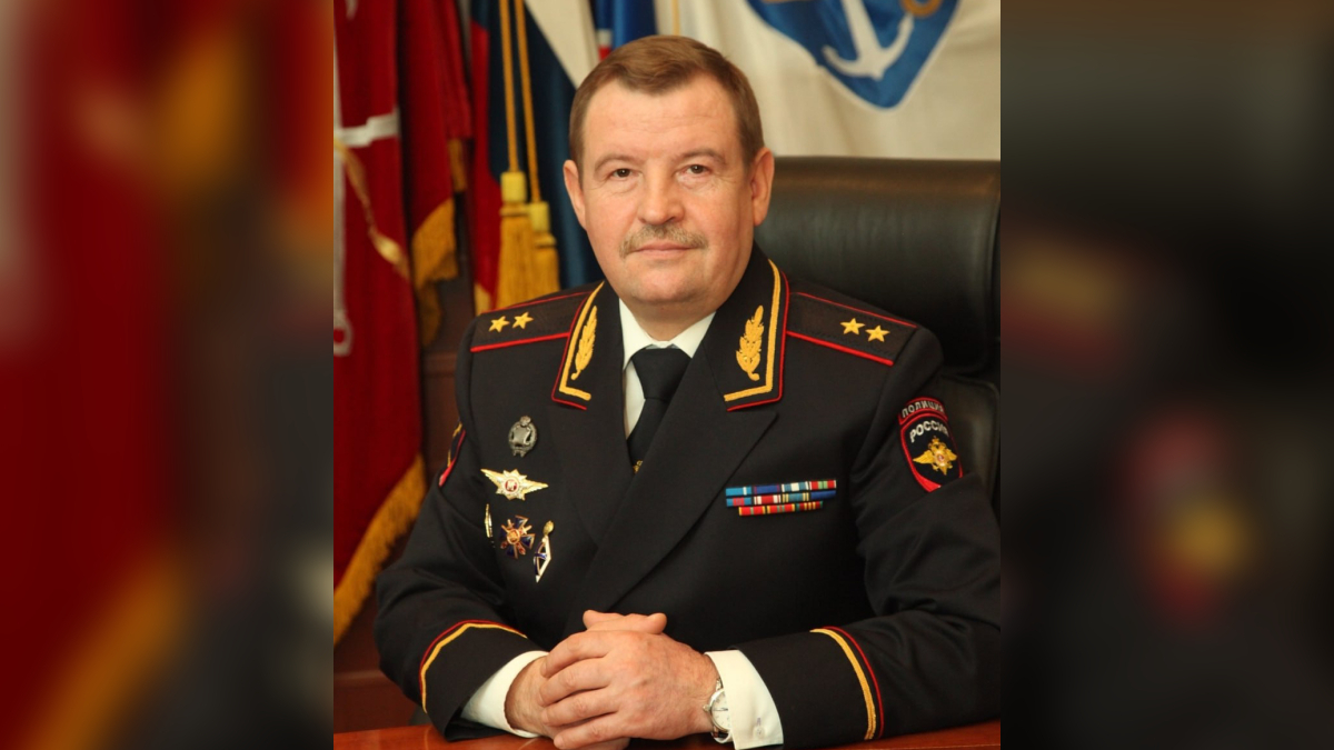 Один из «трех генералов» обжаловал приговор о взятке: экс-начальник петербургского главка получил 12 лет колонии