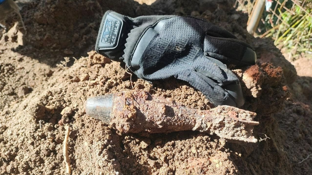 На стройке и в парке: петербуржцы нашли три боеприпаса времен ВОВ в разных районах города