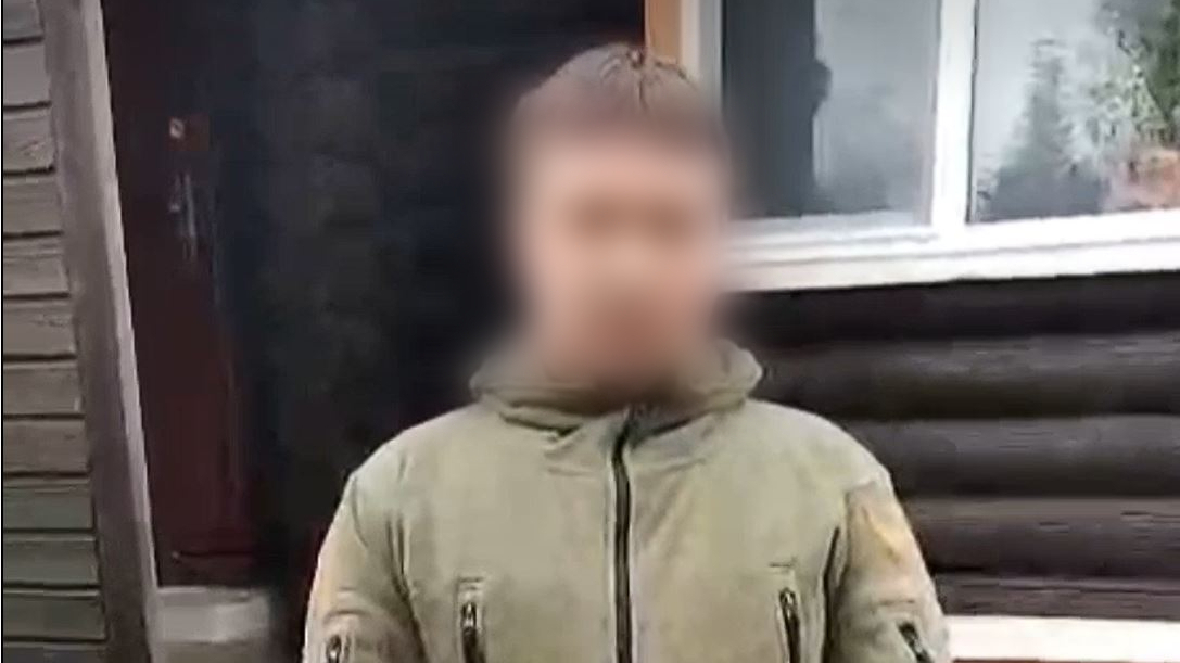 Полиция задержала петербуржца, превратившего дачу в наркоплантацию