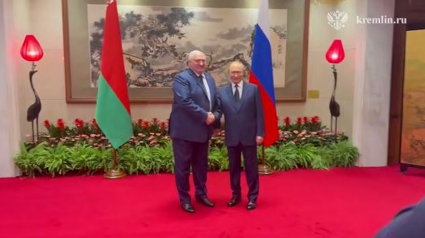 После разговоров с Фицо и Вучичем в Пекине Путин встретился с Лукашенко
