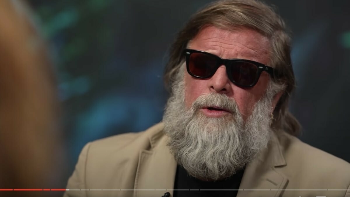Гребенщиков* заплатит 40 тысяч рублей за отсутствие иноагентских звезд на видео в Сети