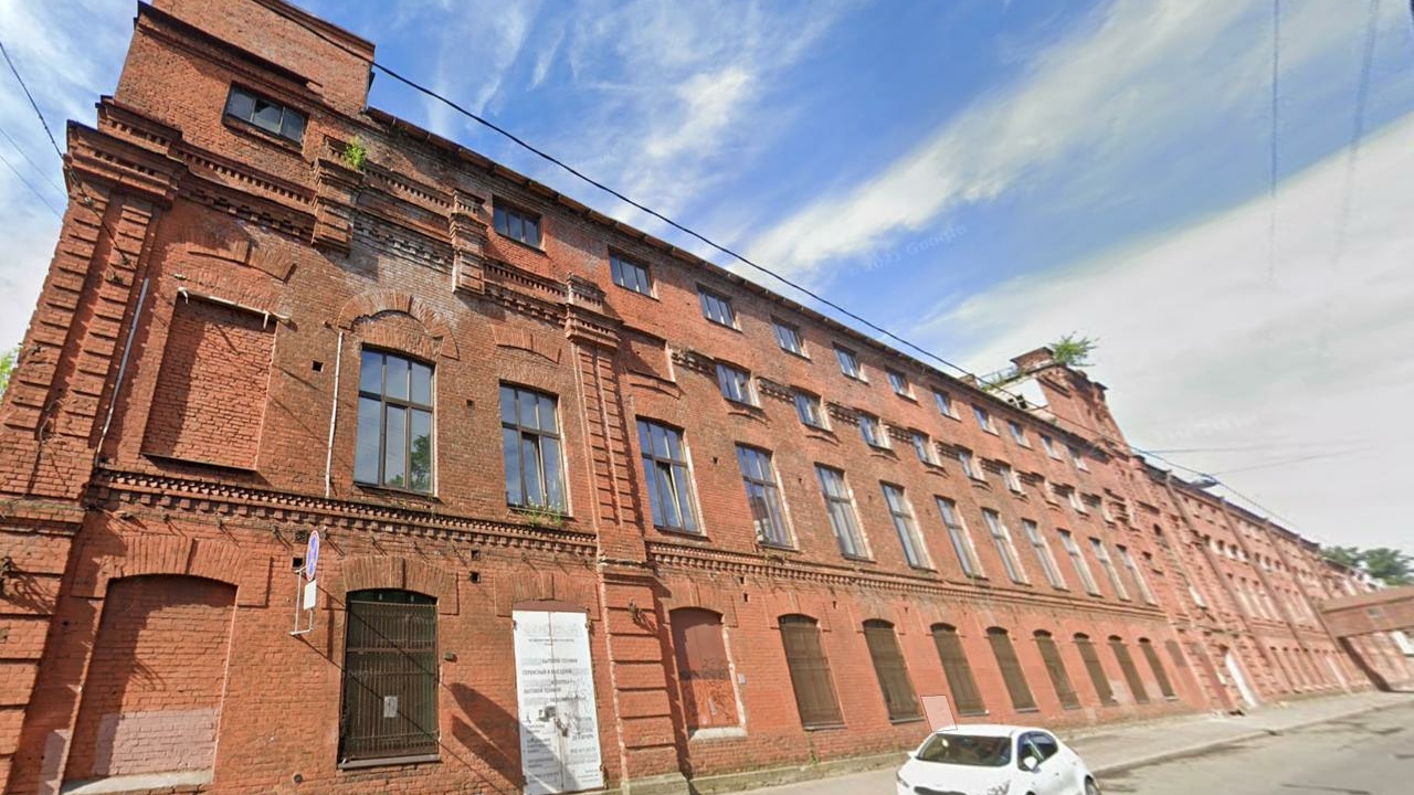 Суд сократил в 6,5 раза стоимость выкупа исторического здания в Петербурге