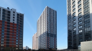 В Новосаратовке сдали первые дома нового жилого района