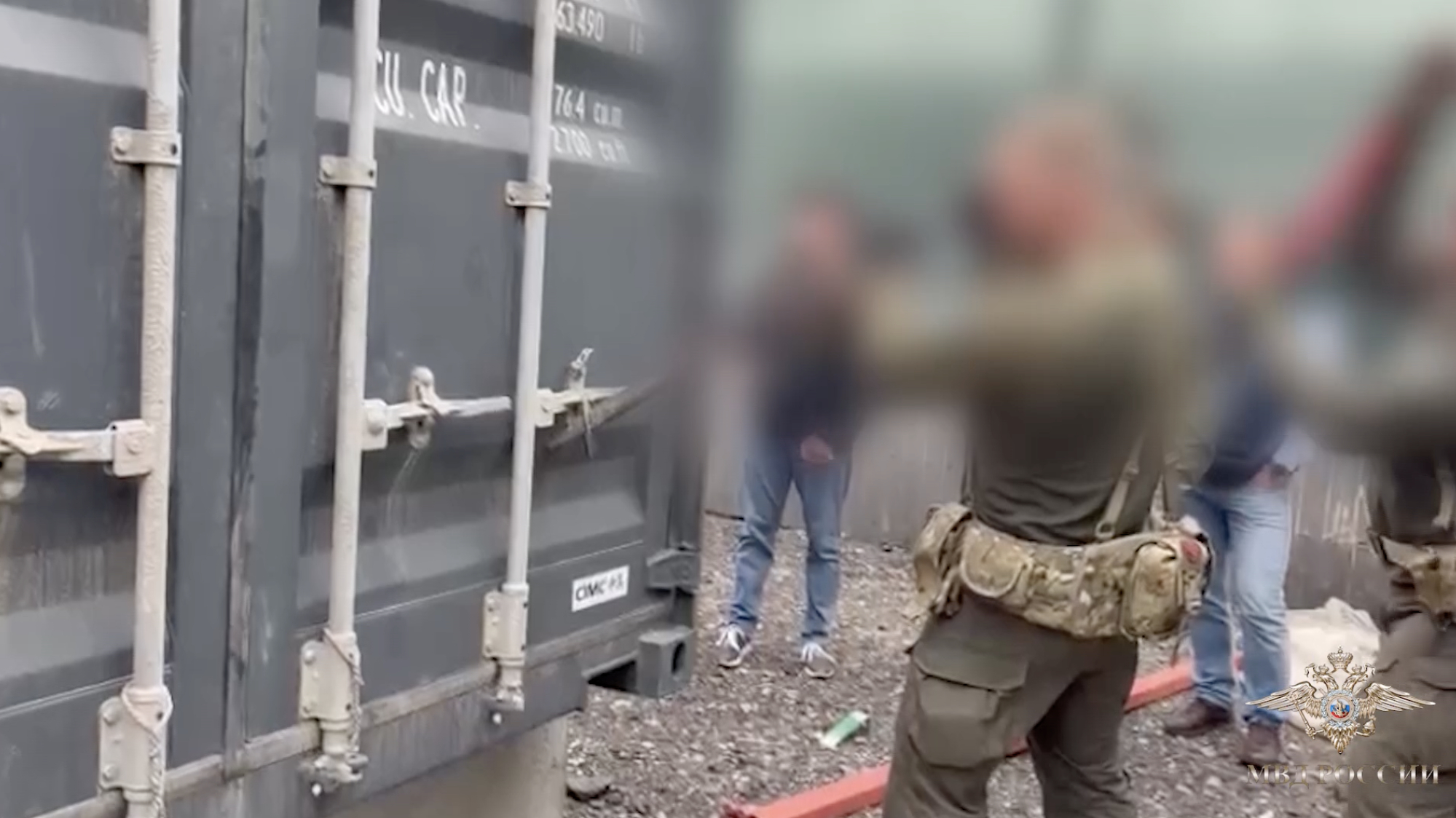 Полиция Петербурга накрыла подпольные майнинговые фермы