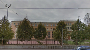 Охранник отделался условкой за стрельбу в школе на Старо-Петергофском