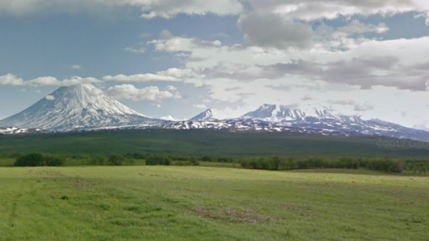 Опасный вулкан Безымянный на Камчатке проснулся, пепловый шлейф достиг 54 км