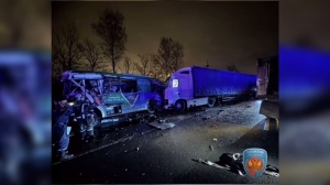 Страшное ДТП на Московском шоссе унесло жизнь менявших резину водителей