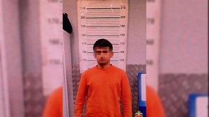 Мигранта на Mercedes задержали на Гончарной за 19 свертков с наркотиками