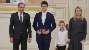 В Петербурге отметили 16-летних смелых помощников полиции