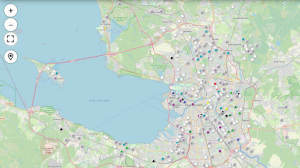 Больше полутысячи спецмашин вышли на улицы Петербурга для борьбы с первыми снежинками