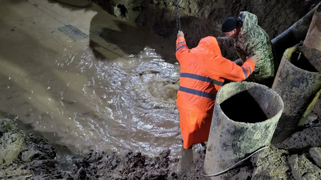 Коммунальная катастрофа добралась до Ленобласти. Волхов остался без холодной воды из-за аварии перед выходными