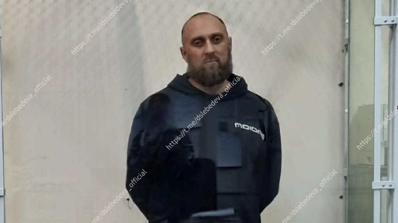 Утром йога – вечером наставничество: петербургскому фитнес-тренеру смягчили приговор за здоровые инициативы в СИЗО