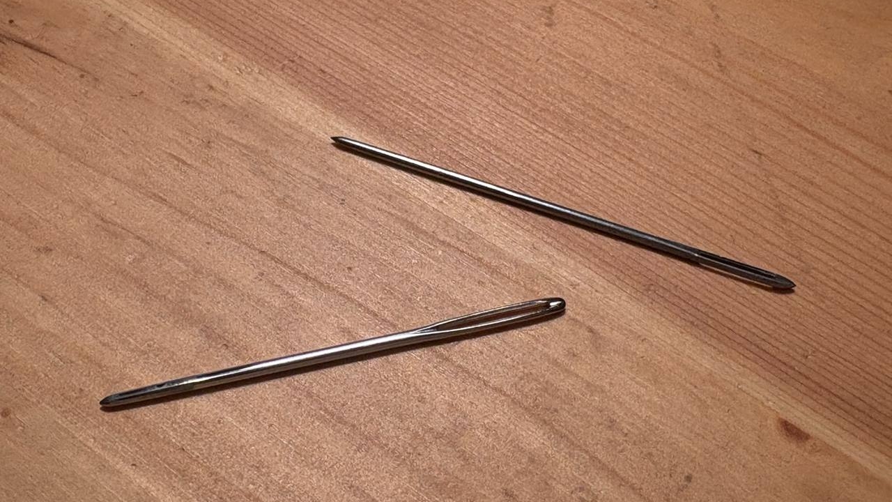 Десятилетняя девочка чуть не проглотила металлическую иголку: опасность таилась в подаренном батончике Mars