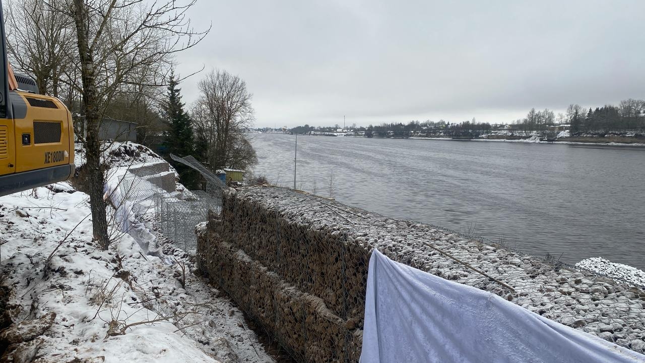 Под Петербургом выясняют детали смертельного падения рабочего